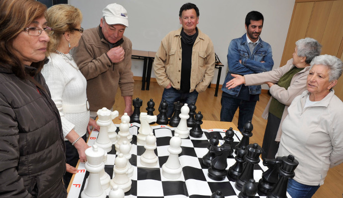 Aulas de xadrez para seniores
