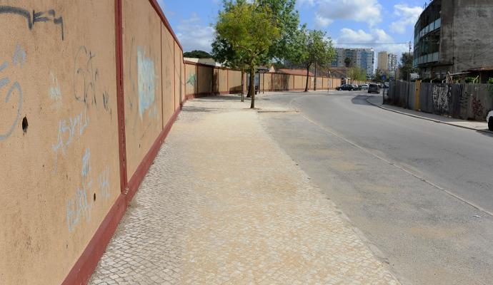 Requalificação do passeio da rua José Carlos de Melo