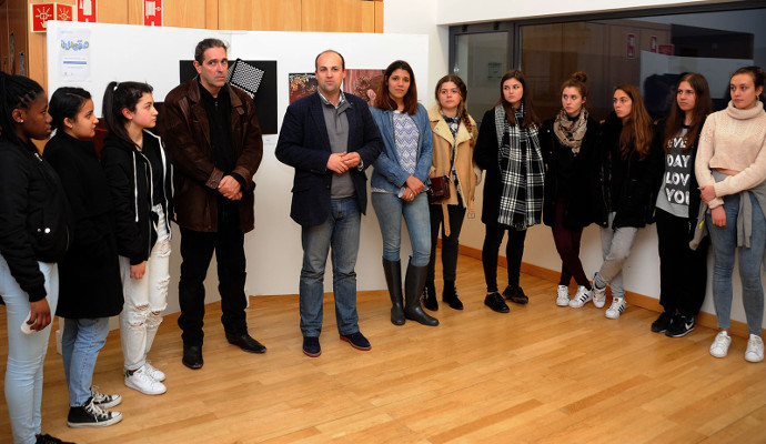 Exposição dos alunos de Artes da Romeu Correia