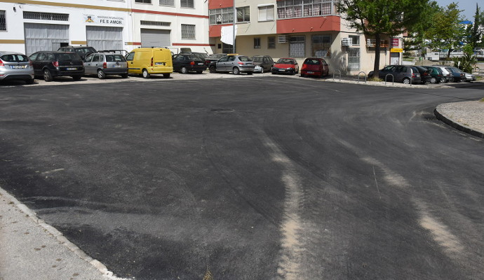  Pavimentação da Rua André de Gouveia