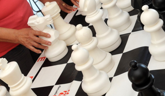 Aulas de xadrez para a população sénior
