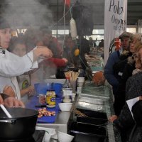 Promoção do polvo no Mercado do Feijó